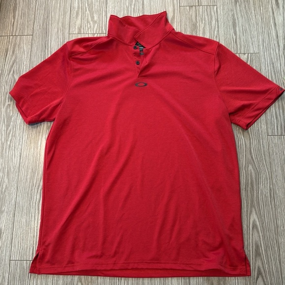 Oakley Golf Shirt - Picture 2 of 5